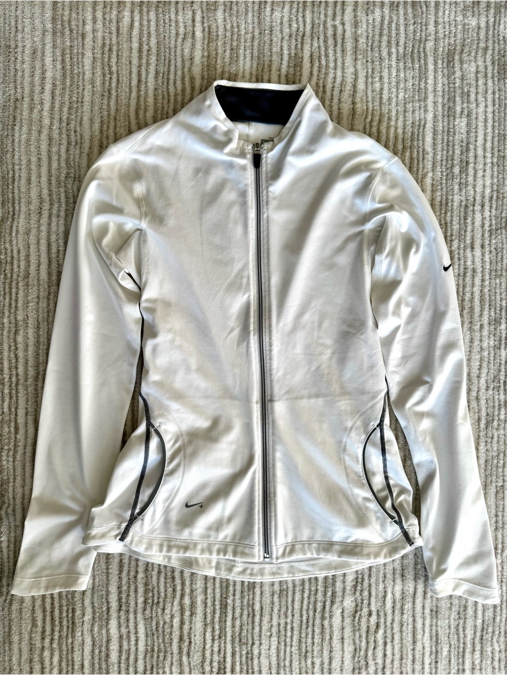Nike Dri-FIT White Full Zip Running Jacket Women’s Medium 8-10 Reflective